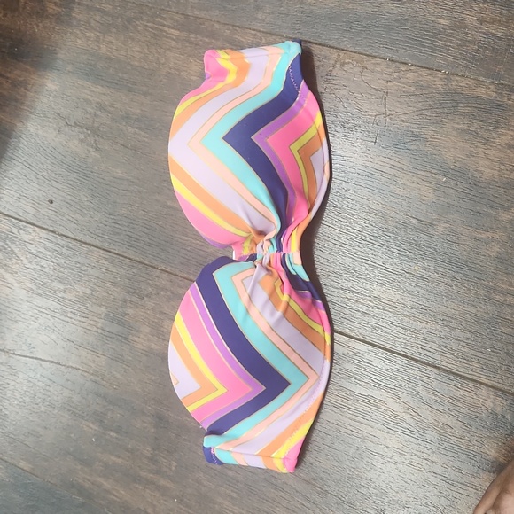 VICTORIA'S SECRET gold zigzag bikini top 34 B strapless underwire FLIRT bandeau - Picture 1 of 6